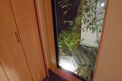 坪庭内観_夜