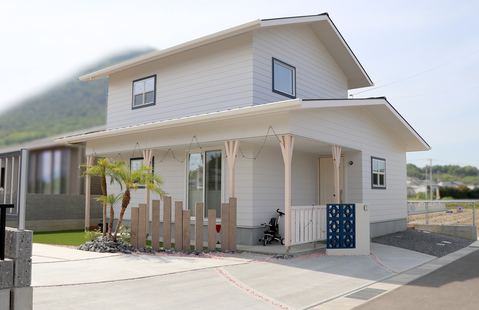 香川県丸亀市のお庭施工例｜西海岸の風を感じるリゾート風外構・庭づくり