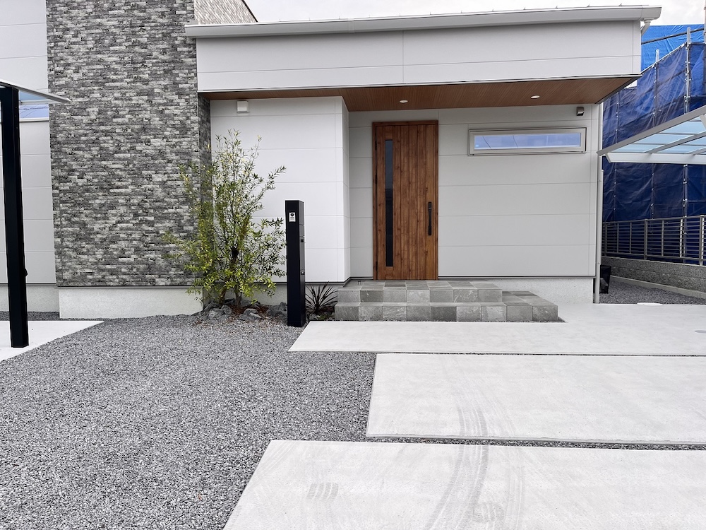 高松市の外構施工例｜開放感が魅力のシンプルな外構デザイン・エクステリア